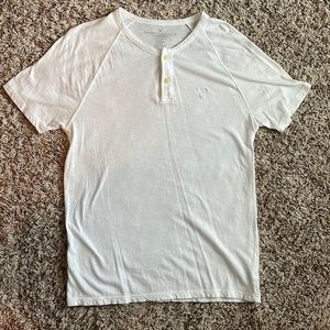 American Eagle White Two Button Henley